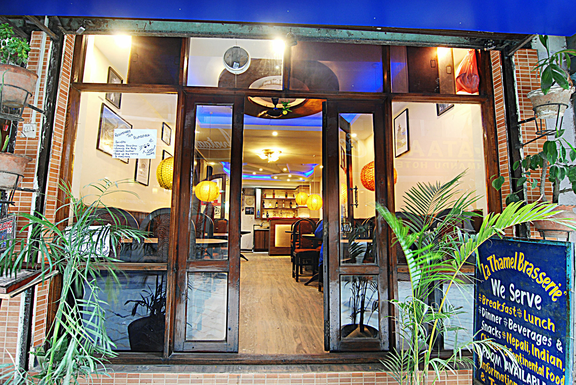 Hotel Lily Kathmandu Exterior photo